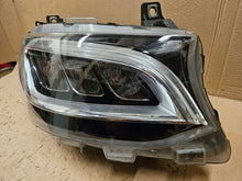 Laden Sie das Bild in den Galerie-Viewer, Frontscheinwerfer Mercedes-Benz Sprinter A9109067200 LED Rechts Headlight SCH4681186608oy