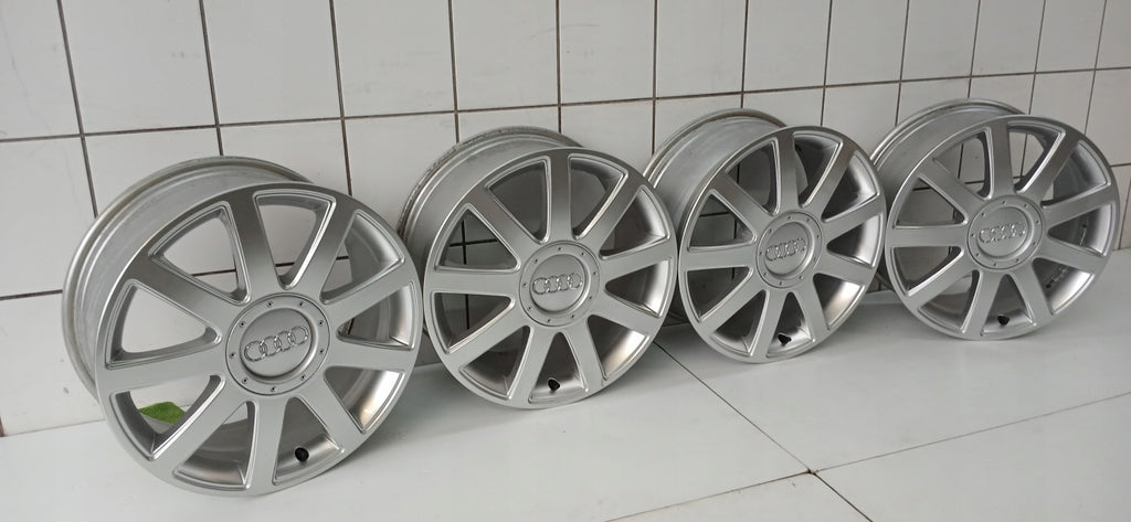 4x Alufelge 17 Zoll 7.5" 5x112 43ET Glanz Silber 8D0601025AD Audi C5 A4 B6 B7 FEL6808013507dt