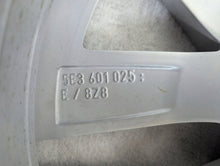 Laden Sie das Bild in den Galerie-Viewer, 1x Alufelge 17 Zoll 7.0" 5x112 46ET 5E3601025E Skoda Octavia Iv Rim Wheel FEL2016410829hn