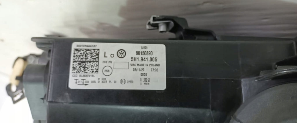 Frontscheinwerfer VW Golf VIII 5H1941005 LED Links Scheinwerfer Headlight SCH5290037427yd