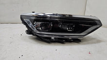 Laden Sie das Bild in den Galerie-Viewer, Frontscheinwerfer VW Passat B8 3G0941082P Rechts Scheinwerfer Headlight