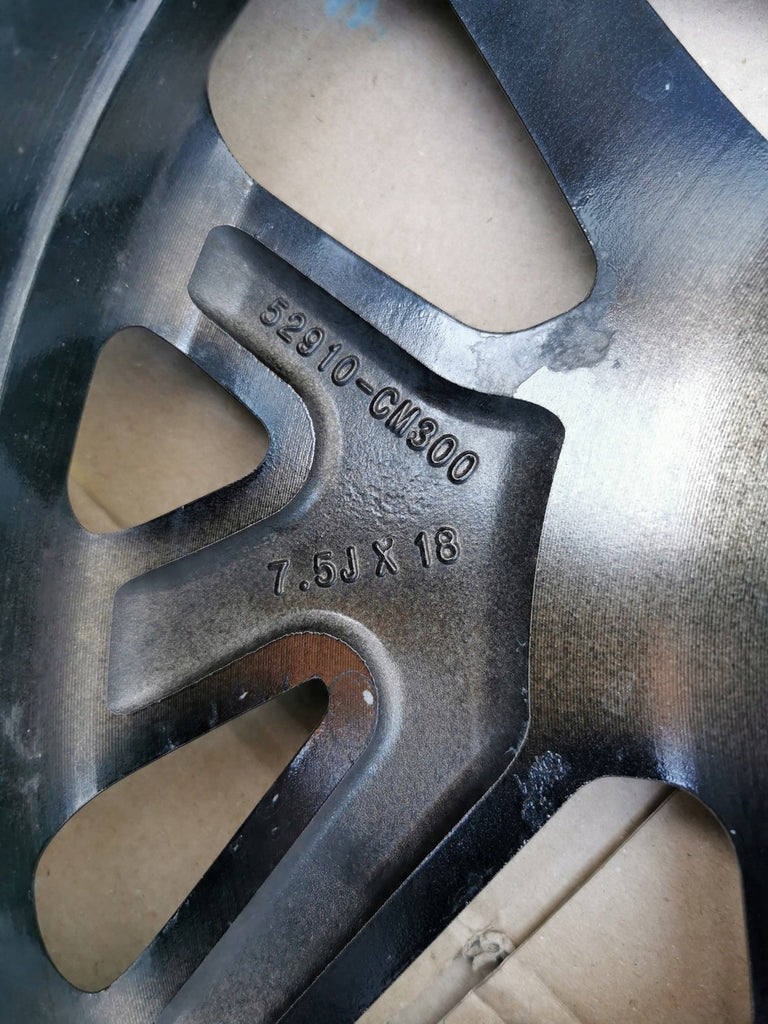 1x Alufelge 18 Zoll 7.5" 5x114.3 50ET Glanz Graphit 52910-CM300 Hyundai Kona Mg