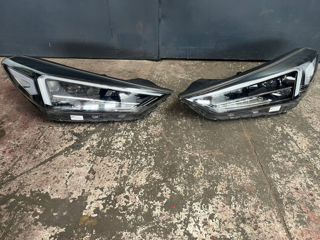 Frontscheinwerfer Hyundai Tucson 92102-D7700 Ein Stück (Rechts oder Links) SCH5528007477he