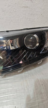 Laden Sie das Bild in den Galerie-Viewer, Frontscheinwerfer Skoda Octavia III 5E1941015B 5E1941016B Xenon Ein Satz SCH3371748747yj