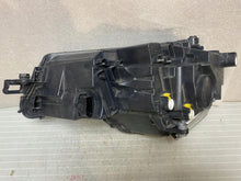 Laden Sie das Bild in den Galerie-Viewer, Frontscheinwerfer Skoda Karoq 57B941016B Full LED Rechts Scheinwerfer Headlight SCH8891269865hw