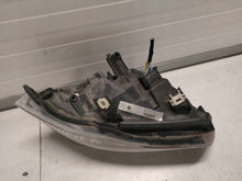 Laden Sie das Bild in den Galerie-Viewer, Frontscheinwerfer BMW E90 6942748 Rechts Scheinwerfer Headlight SCH9720806052lm