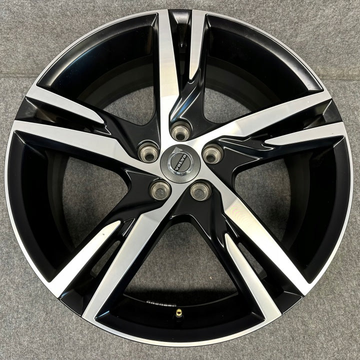 1x Alufelge 19 Zoll 7.5" 5x108 50 5ET Matt Schwarz 31423931 Volvo Xc60 Rim Wheel FEL3390500878ie
