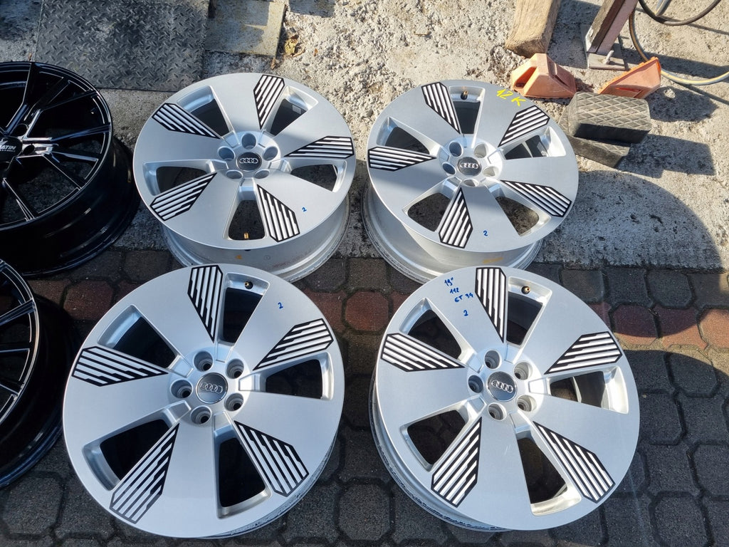 4x Alufelge 19 Zoll 8.0" 5x112 34ET Glanz Silber 4KE601025L Audi E-Tron FEL9173624252si