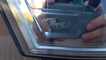 Load image into Gallery viewer, Frontscheinwerfer Ford Transit BK3113D152BG Rechts Scheinwerfer Headlight SCH6985763954fl