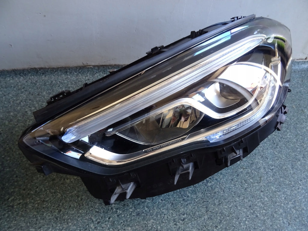 Frontscheinwerfer Mercedes-Benz X247 A2479063605 A2479063505 LED Ein Satz SCH2159937965ld