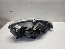 Laden Sie das Bild in den Galerie-Viewer, Frontscheinwerfer Seat Toledo 5P1941007E Xenon Links Scheinwerfer Headlight