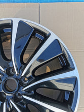 Laden Sie das Bild in den Galerie-Viewer, 1x Alufelge 19 Zoll 7.0&quot; 5x108 38ET Glanz Schwarz 174580 Opel Grandland X