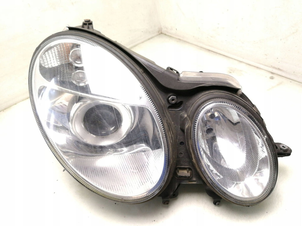 Frontscheinwerfer Mercedes-Benz W211 ARA186813 Rechts Scheinwerfer Headlight SCH2037831660lf