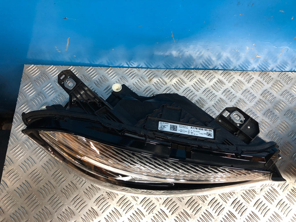 Frontscheinwerfer Mercedes-Benz W176 A1769069000 A1769068900 Ein Satz Headlight SCH4774524142xf