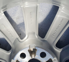 Load image into Gallery viewer, 1x Alufelge 19 Zoll 8.5" 5x108 49ET 7W83-1007AB Jaguar F Type Rim Wheel FEL9347977583zl