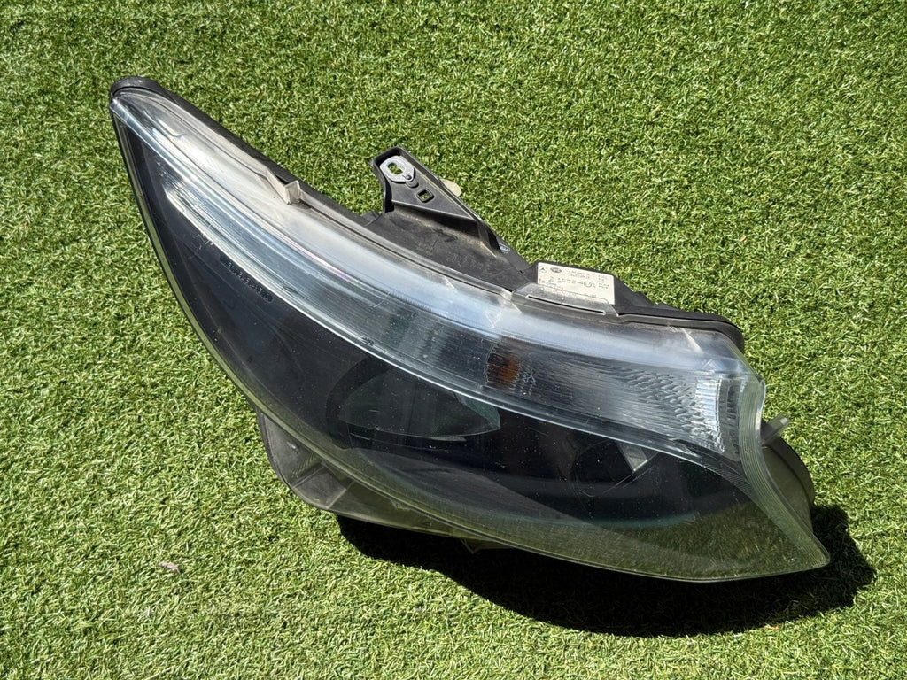 Frontscheinwerfer Mercedes-Benz Vito W447 A4479067800 Rechts Headlight SCH9252487479pa