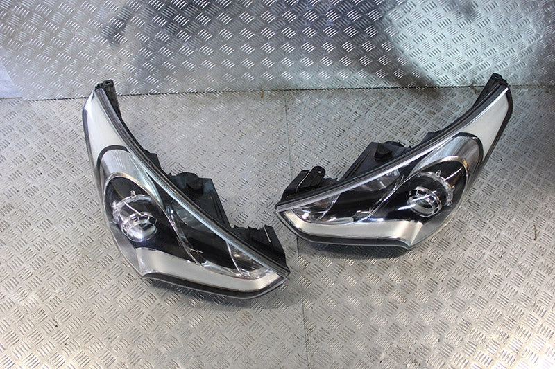 Frontscheinwerfer Hyundai Veloster Rechts Scheinwerfer Headlight