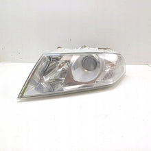 Laden Sie das Bild in den Galerie-Viewer, Frontscheinwerfer Skoda Octavia I 1Z1941015A Links Scheinwerfer Headlight SCH6240072010iw
