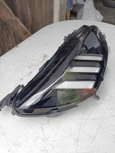 Laden Sie das Bild in den Galerie-Viewer, Frontscheinwerfer Peugeot 2008 II 9823193480 Rechts Scheinwerfer Headlight