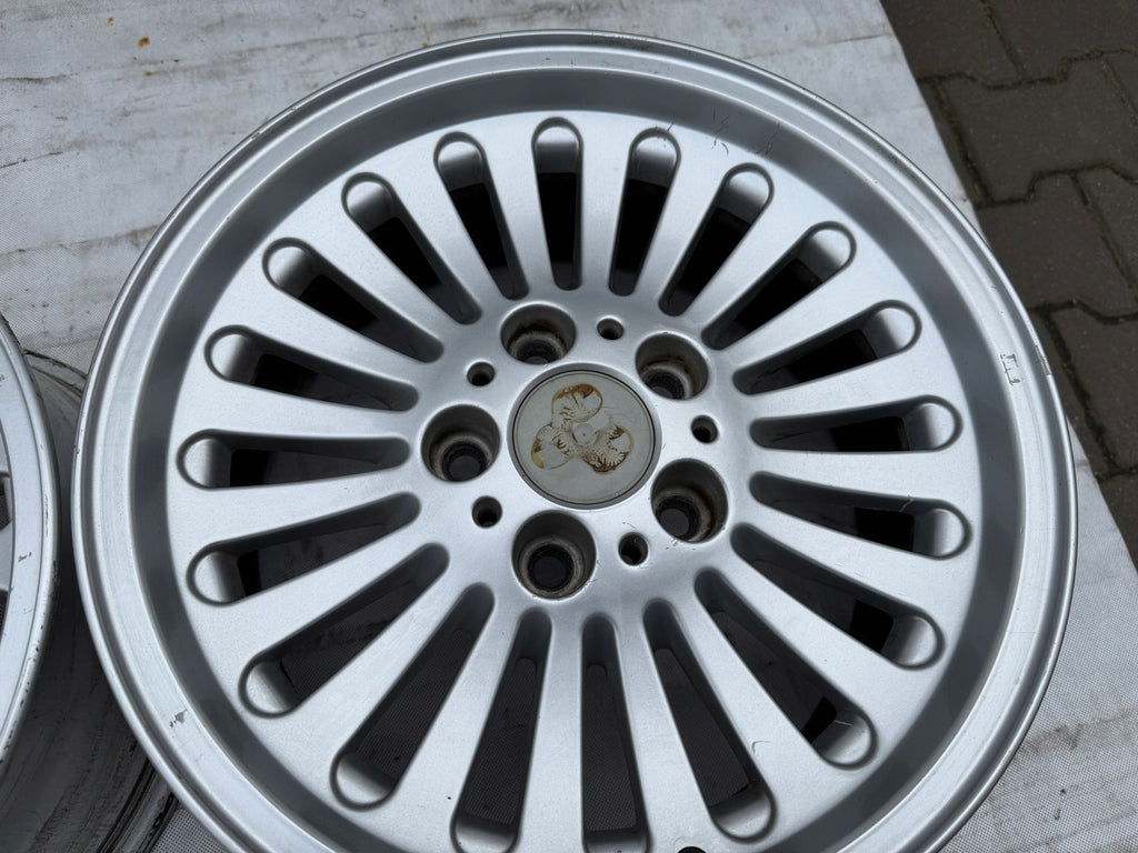 1x Alufelge 16 Zoll 7.0" 5x120 20ET 1092203 BMW 1 Rim Wheel