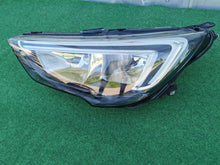 Laden Sie das Bild in den Galerie-Viewer, Frontscheinwerfer Opel Crossland X 13467967 Links Scheinwerfer Headlight SCH7725268668fy