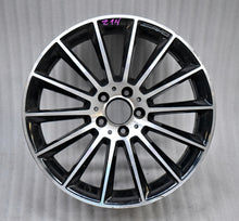 Load image into Gallery viewer, 1x Alufelge 19 Zoll 8.0" 5x112 43 5ET A1564012800 Mercedes-Benz X156 Rim Wheel FEL3914674239hs