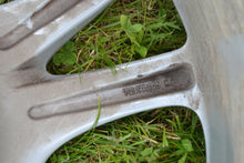 Load image into Gallery viewer, 1x Alufelge 20 Zoll 9.0" 5x130 60ET Glanz 7L5601025N Porsche Cayenne Rim Wheel FEL3635518850ri