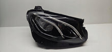 Laden Sie das Bild in den Galerie-Viewer, Frontscheinwerfer Mercedes-Benz W213 A2139068808 LED Rechts Headlight SCH8074405757pc
