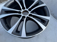 Laden Sie das Bild in den Galerie-Viewer, 1x Alufelge 18 Zoll 8.0" 5x120 52ET 6796211 BMW 1 F21 F20 Rim Wheel FEL5725693205sp