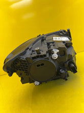Laden Sie das Bild in den Galerie-Viewer, Frontscheinwerfer Mercedes-Benz W247 A2479061304 LED Links Headlight SCH1688824622gn