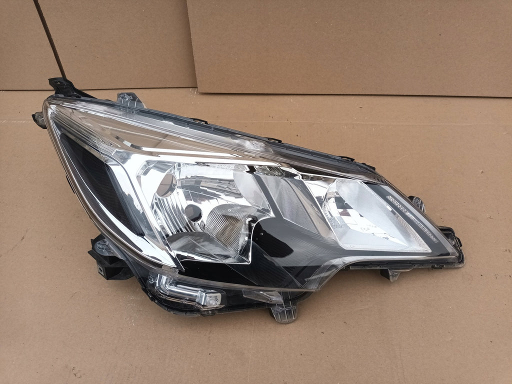 Frontscheinwerfer Mitsubishi Space W Star 8301D446 Rechts Scheinwerfer Headlight SCH6096027964fl