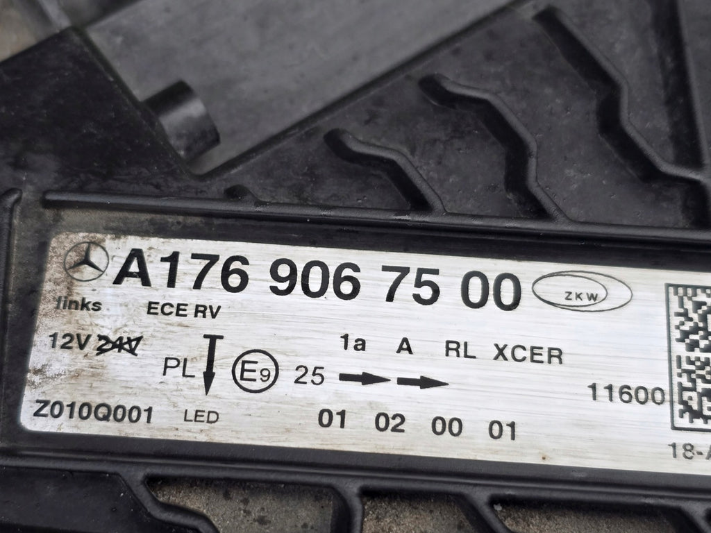 Frontscheinwerfer Mercedes-Benz W176 A1769067500 Links Scheinwerfer Headlight SCH9816244358im