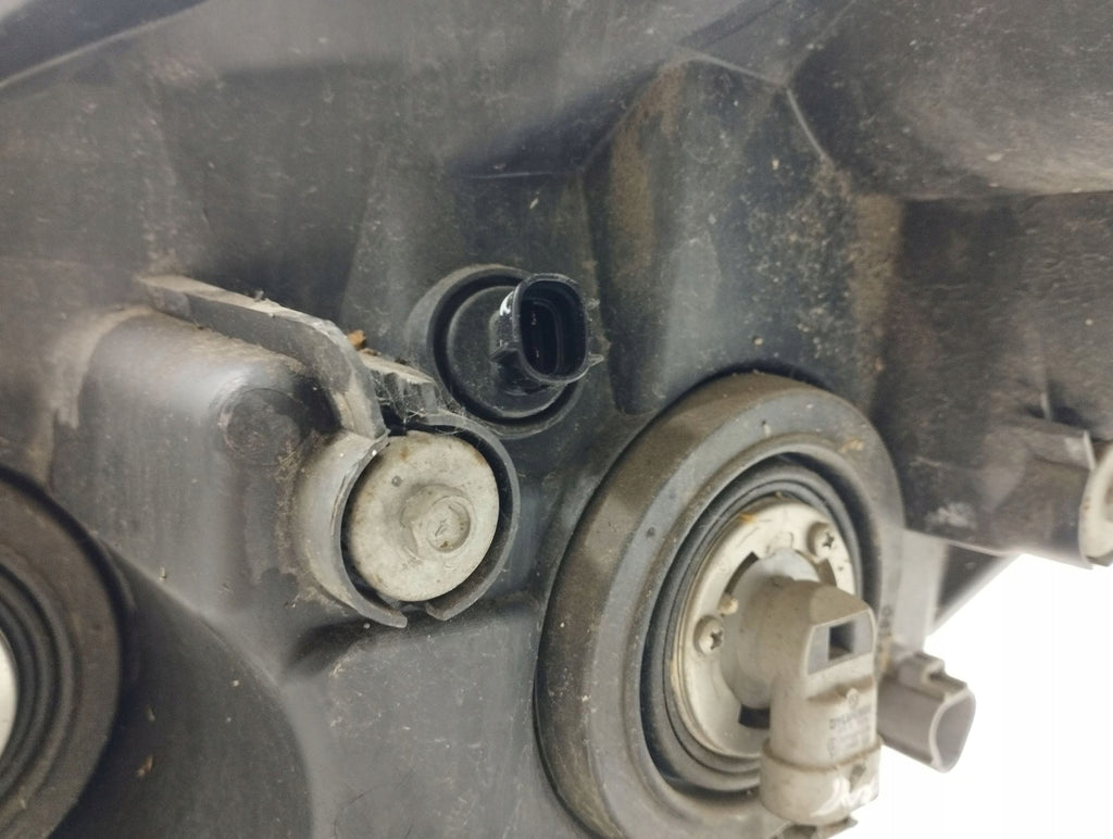 Frontscheinwerfer Toyota Corolla Verso E110683 Rechts Scheinwerfer Headlight SCH4053139408sm