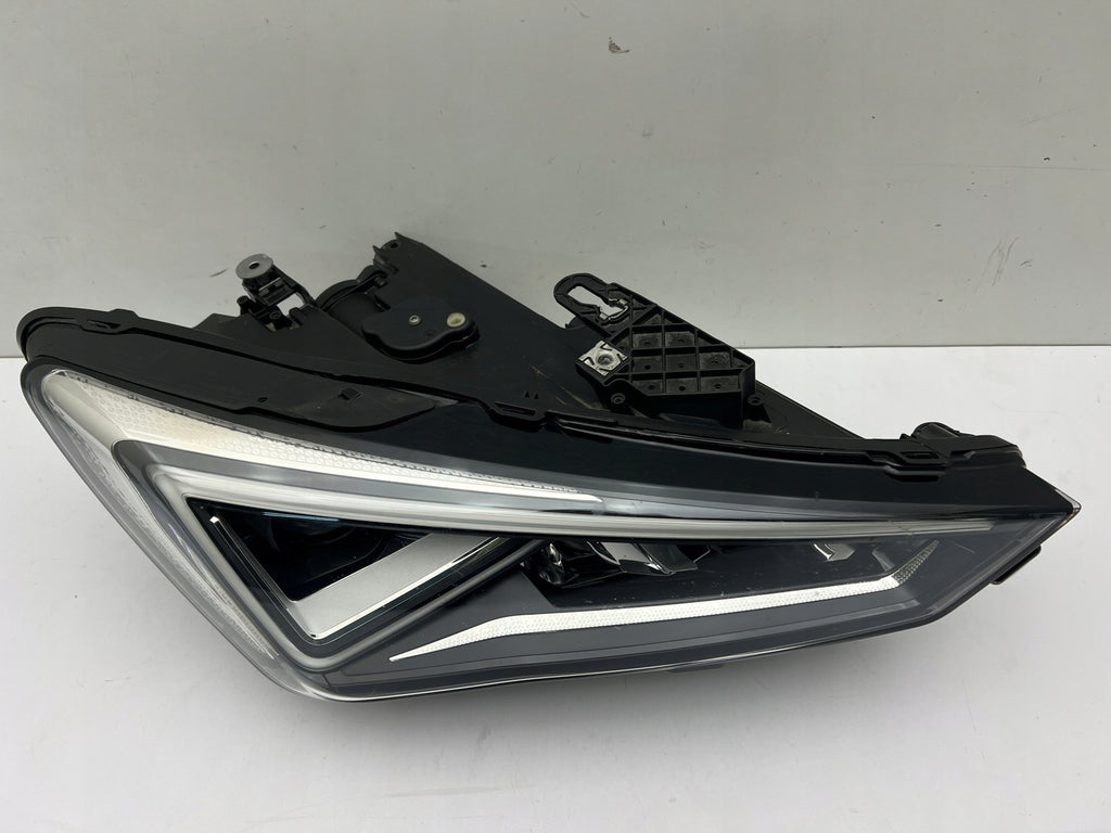 Frontscheinwerfer Seat Leon 5FB941008F LED Rechts Scheinwerfer Headlight