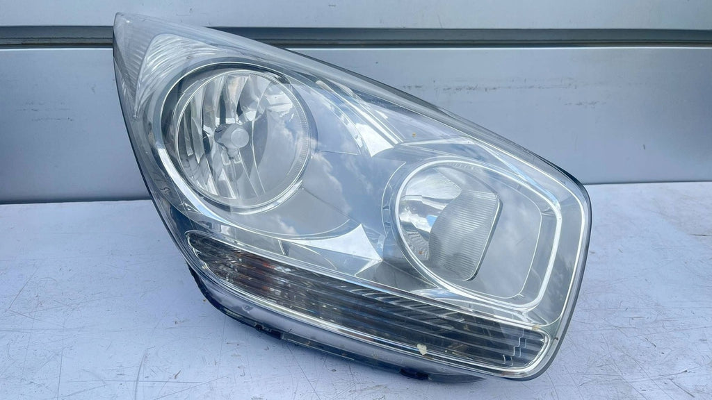 Frontscheinwerfer Kia Venga 921021P000 Rechts Scheinwerfer Headlight