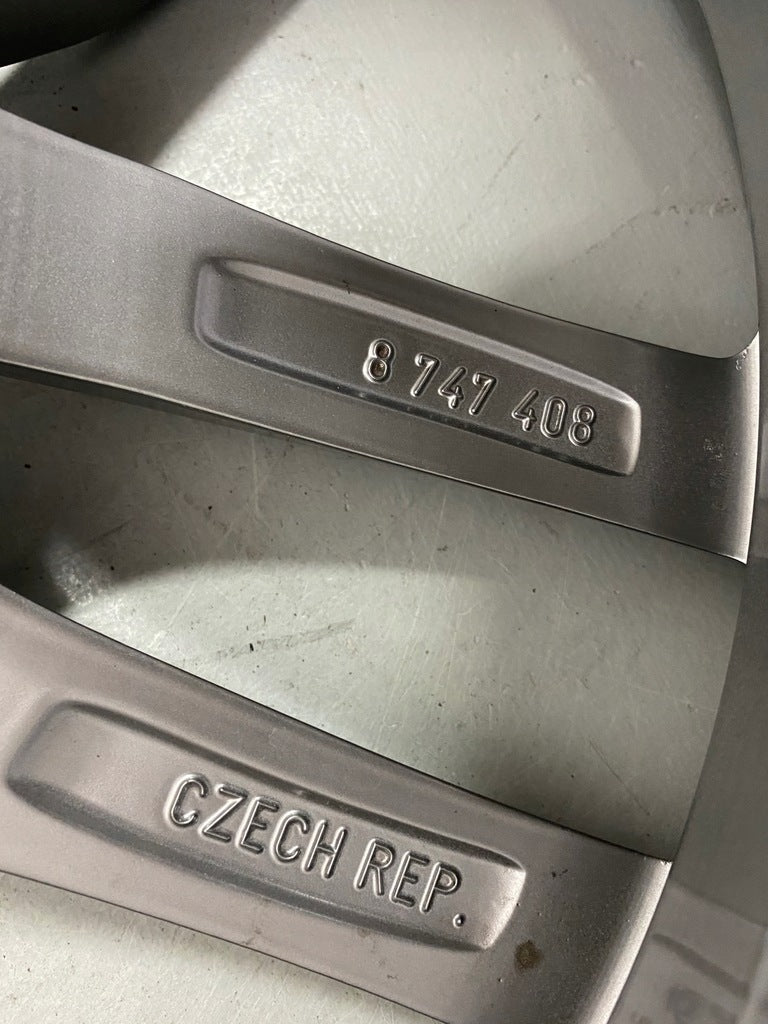 1x Alufelge 18 Zoll 9.0" 5x112 44ET 7855082 BMW 5 G30 Rim Wheel FEL3790021142hk