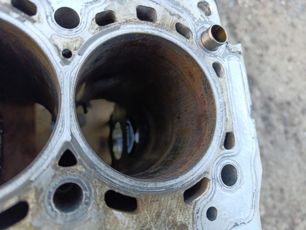 Motorblock BMW Mini Toyota BLOK A N47C20A 2.0D 2.0 Diesel Unkomplett