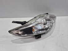 Laden Sie das Bild in den Galerie-Viewer, Frontscheinwerfer Mazda Premacy C235-51030 Xenon Rechts Scheinwerfer Headlight