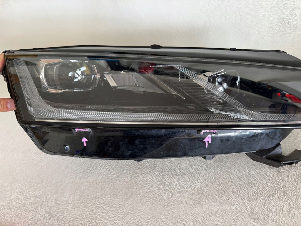 Frontscheinwerfer Skoda Octavia IV 5E4941016A Rechts Scheinwerfer Headlight SCH6041445782nz