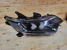 Load image into Gallery viewer, Frontscheinwerfer Mitsubishi Outlander III ECM921-21E20 LED Rechts Headlight