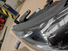 Load image into Gallery viewer, Frontscheinwerfer Hyundai Elantra 92101-F2100 202092101 LED Links Headlight