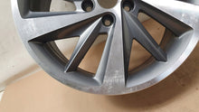 Load image into Gallery viewer, 1x Alufelge 18 Zoll 7.5&quot; 5x112 5F0601025E Seat Leon Rim Wheel