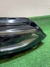 Laden Sie das Bild in den Galerie-Viewer, Frontscheinwerfer VW Golf VIII I 5H1941036 Rechts Scheinwerfer Headlight SCH1190188028cm