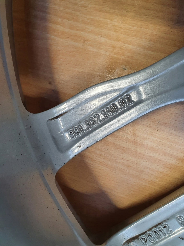 1x Alufelge 19 Zoll 8.0" 5x130 45ET Silber 98136214002 Porsche Cayman Rim Wheel