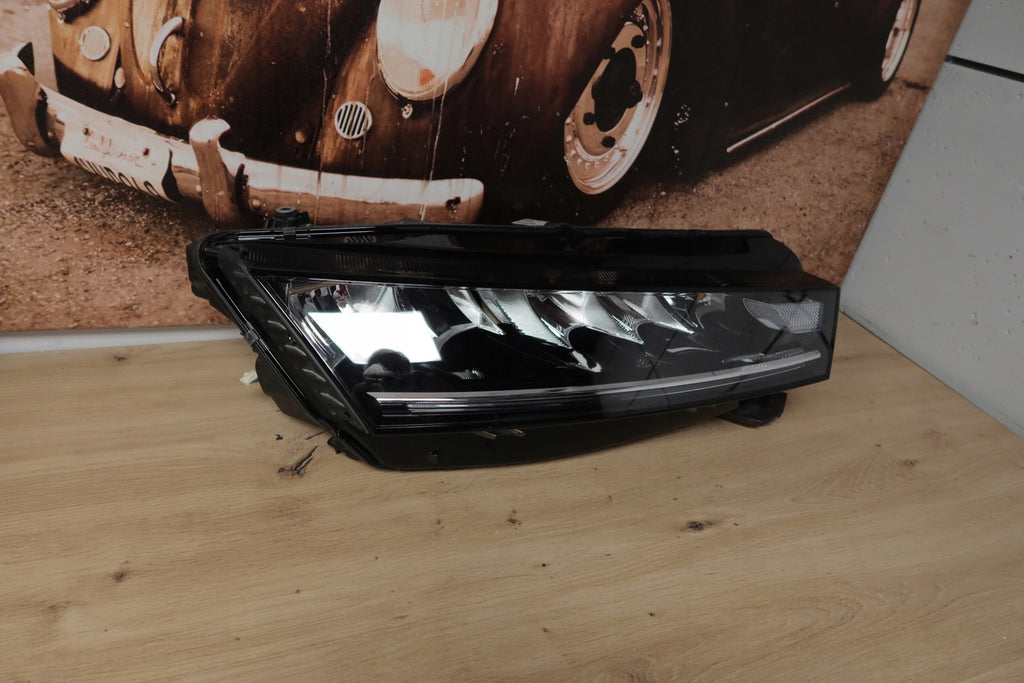 Frontscheinwerfer Skoda Octavia IV 5E4941018 LED FALSE Scheinwerfer Headlight SCH9301438490rx