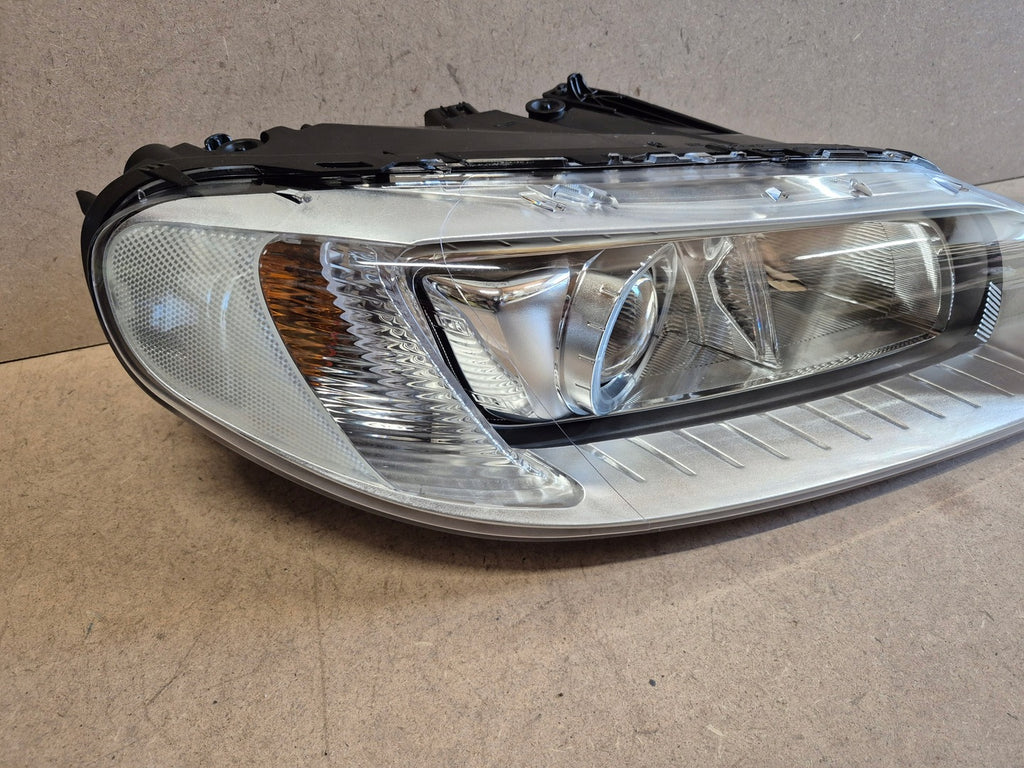 Frontscheinwerfer Volvo Xc70 31420014 Xenon Rechts Scheinwerfer Headlight
