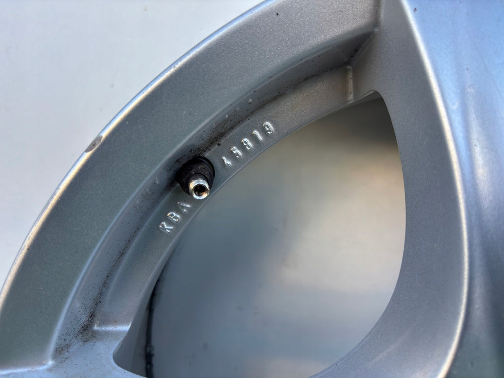 1x Alufelge 16 Zoll 6.5" 5x112 50ET KBA45819 Audi A4 A3 Golf Rim Wheel