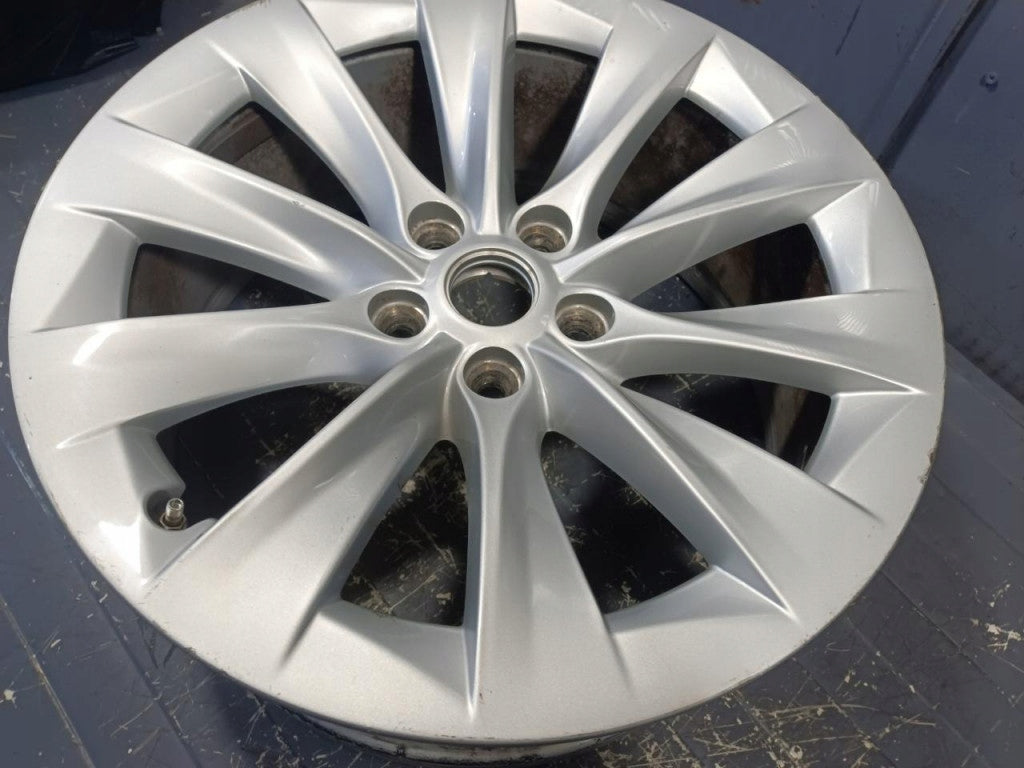 1x Alufelge 19 Zoll 8.0" 5x120 Tesla Rim Wheel FEL3015263744zq