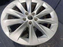 Laden Sie das Bild in den Galerie-Viewer, 1x Alufelge 19 Zoll 8.0" 5x120 Tesla Rim Wheel FEL3015263744zq