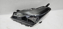 Load image into Gallery viewer, Frontscheinwerfer Toyota Yaris Links Scheinwerfer Headlight